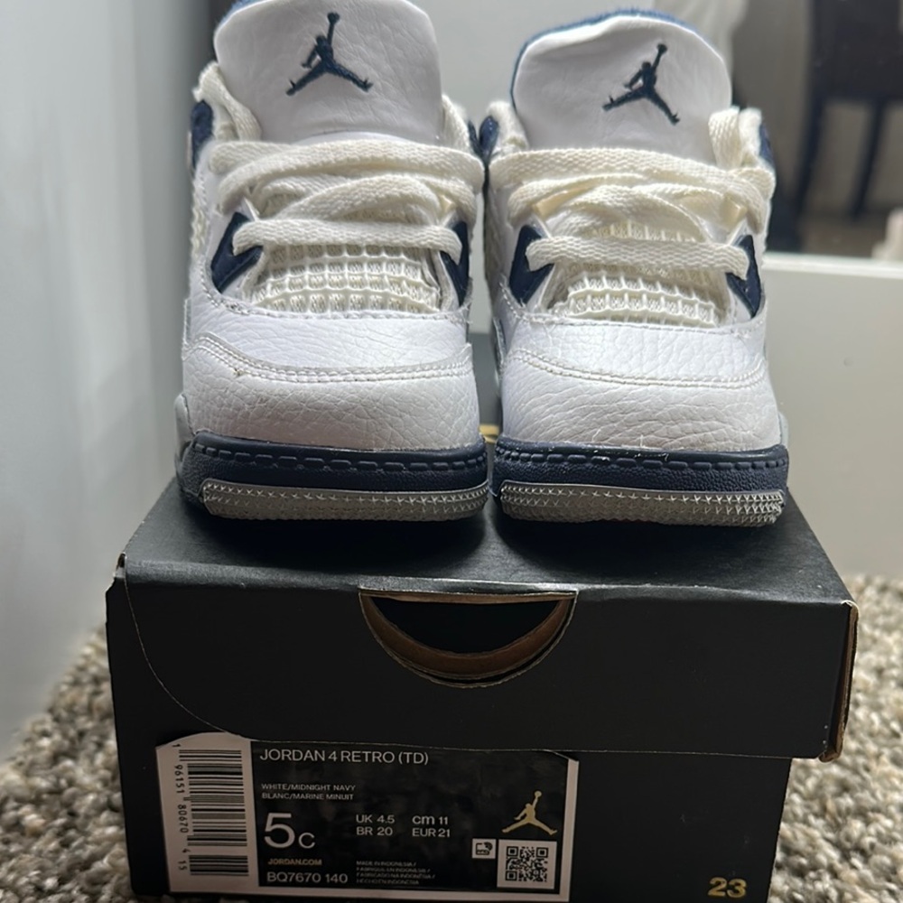 Nike White and Gray Sneakers Classic Design